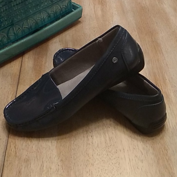 Navy patent and leather slip ons. - Picture 2 of 2